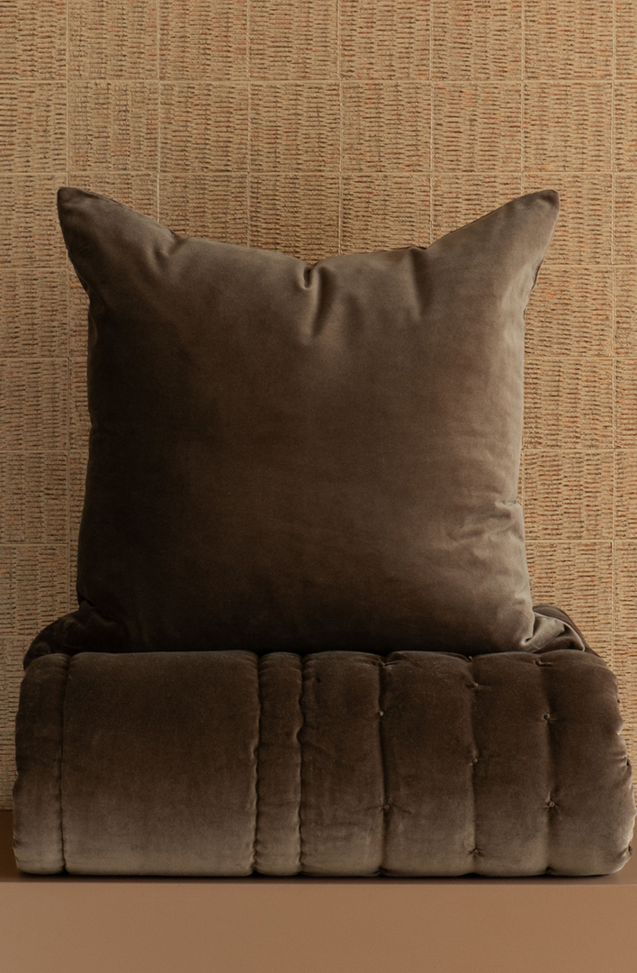 Bianca Lorenne Mica Cocoa Comforter | Luxury Velvet Comforter NZ image 3